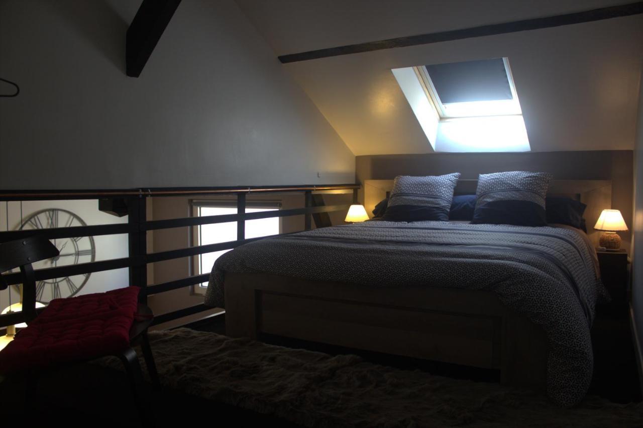 A La Tete De Cheval Apartment